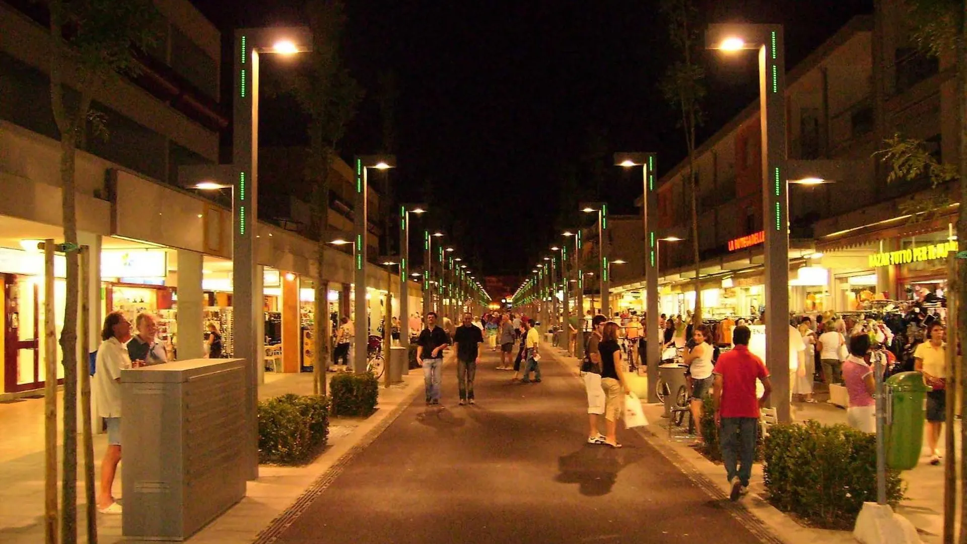 Our Dream Terrace Is Waiting For You - Beahost Bibione Daire